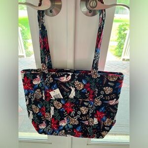 Small Vera Bradley Vera Tote in Winter Forest NWT